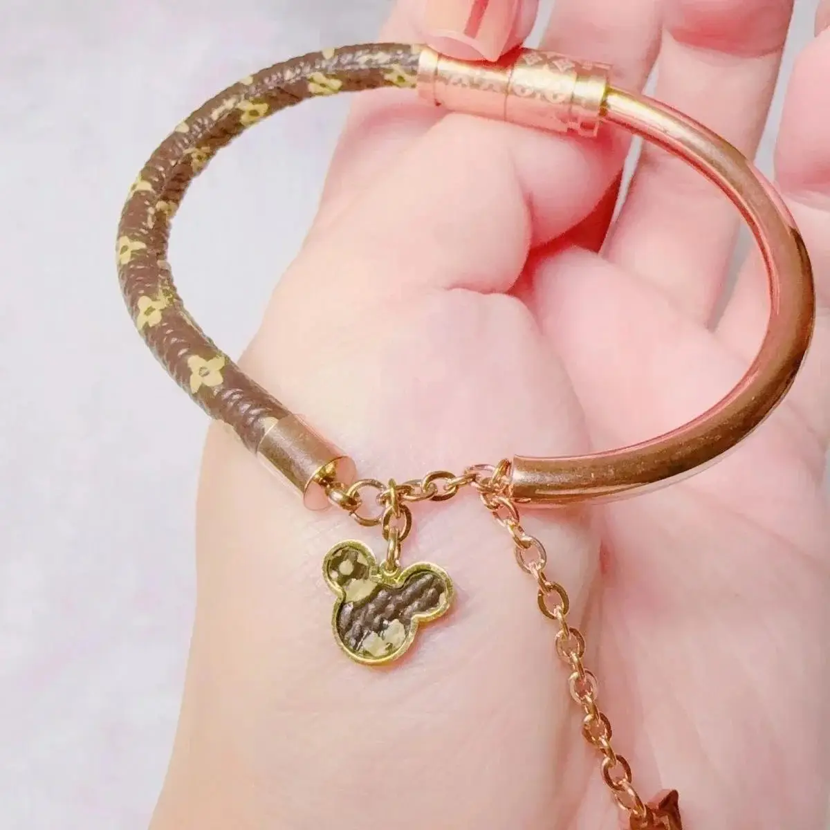 Louis Vuitton Monogram Bracelet 3
